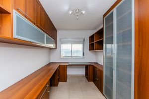 Image 31 - 924069
