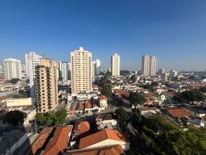 Image 18 - 924082