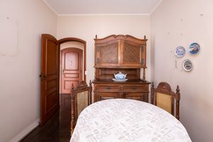 Image 33 - 924085