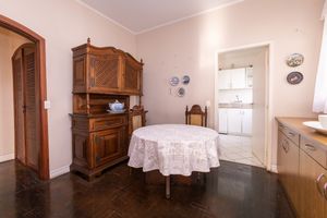 Image 31 - 924085