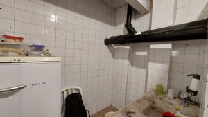 Image 32 - 924093