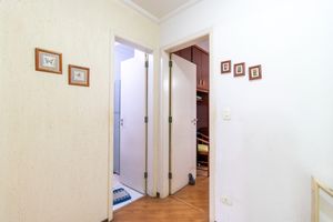 Image 37 - 924094