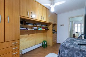 Image 29 - 924094