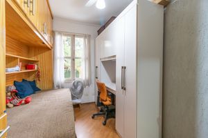 Image 23 - 924094