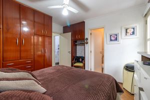 Image 33 - 924094