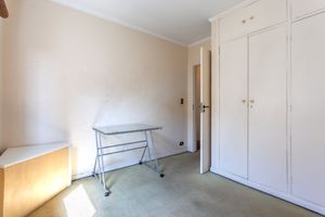 Image 33 - 924104