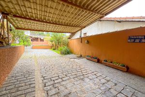 Image 19 - 924113
