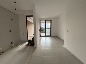 Image 31 - 924115