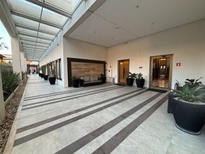 Image 20 - 924115
