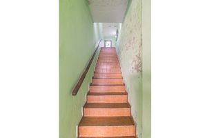 Image 29 - 924116