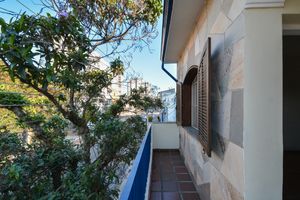 Image 74 - 924118