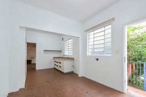 Image 7 - 924118