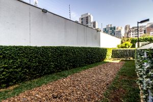 Image 28 - 924119