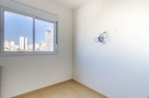 Image 10 - 924119