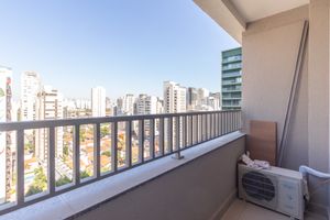 Image 8 - 924128