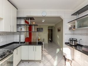 Image 22 - 924130