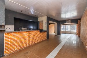Image 6 - 924132