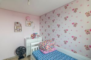 Image 17 - 924137