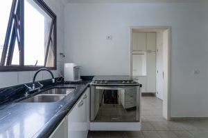 Image 34 - 924143