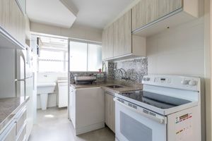 Image 7 - 924144
