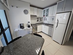 Image 18 - 924148