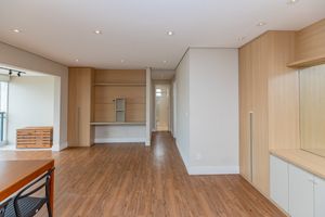 Image 21 - 924164