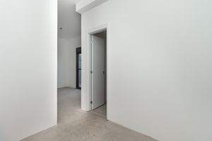 Image 60 - 924171