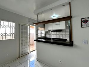 Image 7 - 924174