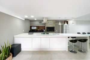 Image 38 - 924176