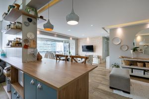 Image 13 - 924179