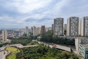 Image 9 - 924179