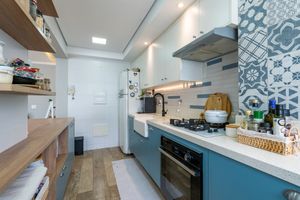Image 17 - 924179