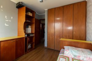 Image 18 - 924196