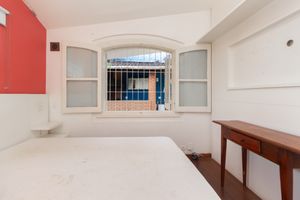 Image 31 - 924202