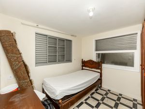 Image 36 - 924203