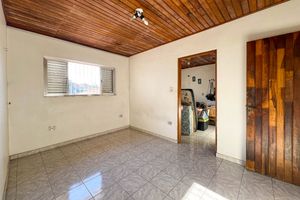Image 21 - 924210