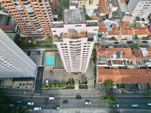 Image 6 - 924212