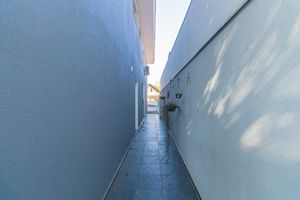 Image 32 - 924214