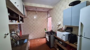Image 5 - 924215