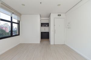 Image 7 - 924216