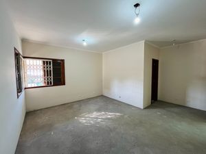 Image 20 - 924218