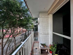 Image 12 - 924223
