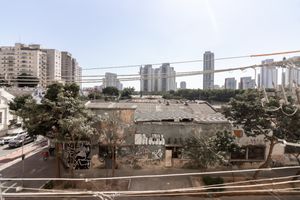 Image 13 - 924226