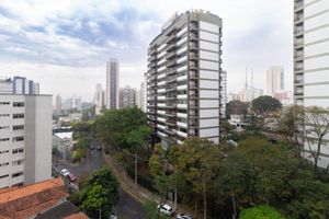 Image 15 - 924227