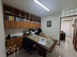 Image 4 - 924229