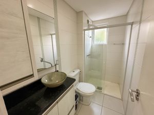 Image 19 - 924238