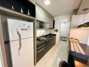 Image 8 - 924238