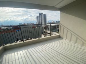 Image 5 - 924241