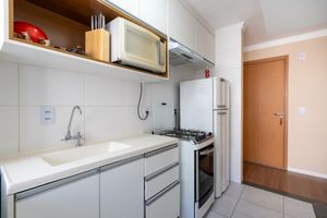 Image 25 - 924248
