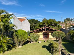 Image 1 - 924252